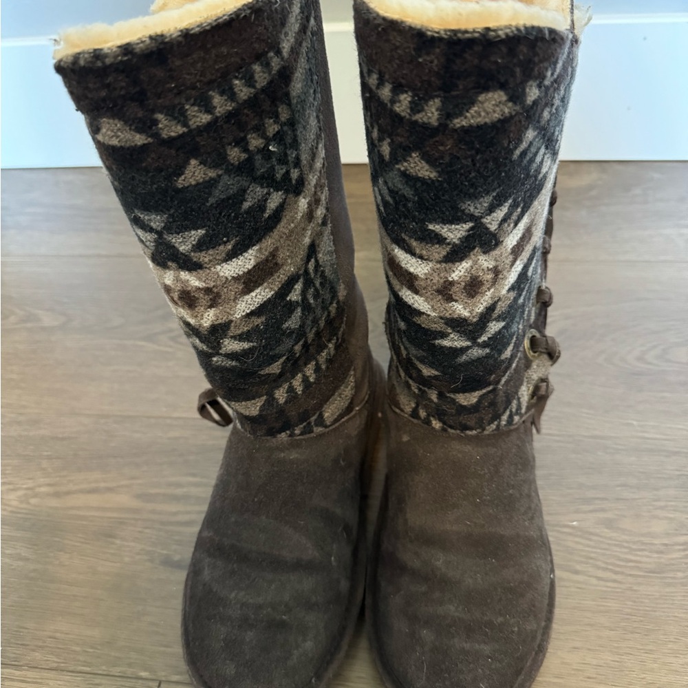 Bearpaw Patterned Women's Boots